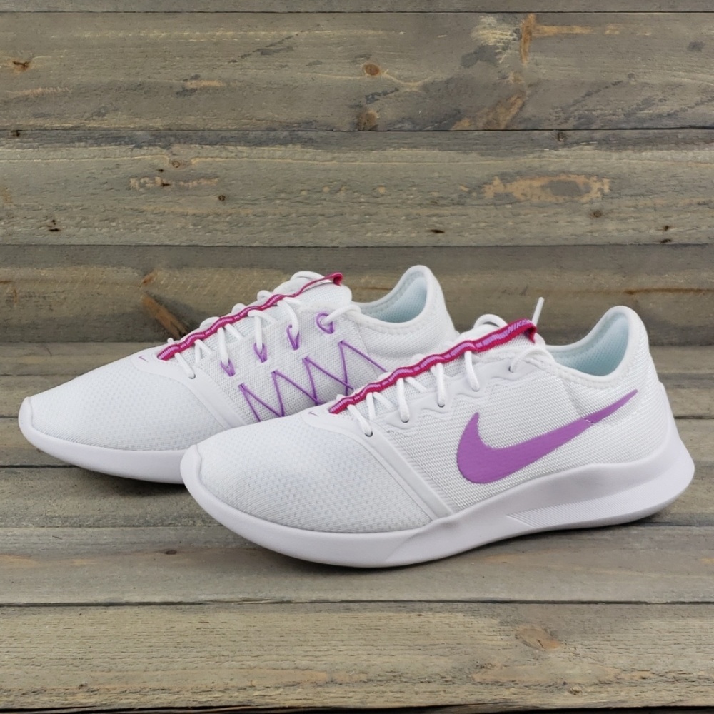 New Women's Nike VTR Running Shoes White Purple - Picture 3 of 8